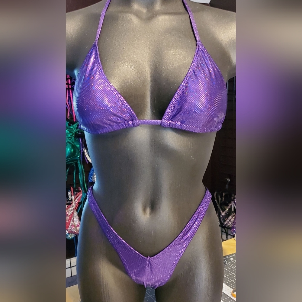 Figure/Bodybuilding/Physique suit-Purple (competition, posing…